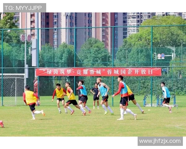 成都足球队逆袭之旅的真实记录与奋斗精神展现